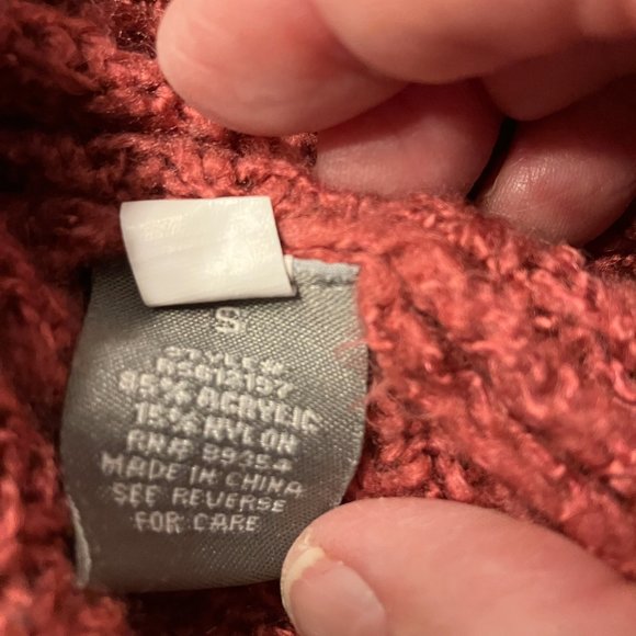 Womens TBH Rose colored  Cable Knit Turtleneck Fuzzy Sweater - Size Small - Picture 3 of 6